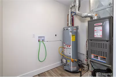 104 Frahn Avenue, Fairborn, OH 45324 - Photo 23