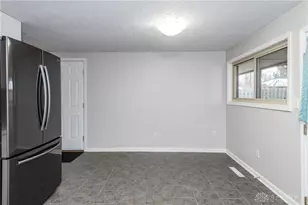 4596 Loxley Dr, Dayton, OH 45439 - Photo 9