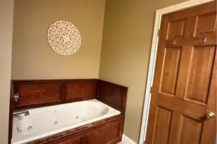 2070 Michelle Ct, Miamisburg, OH 45342 - Photo 27