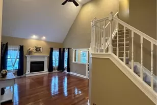 2070 Michelle Ct, Miamisburg, OH 45342 - Photo 7