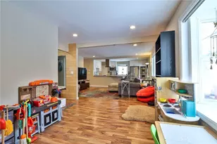 3287 Icicle Ct, Cincinnati, OH 45251 - Photo 9