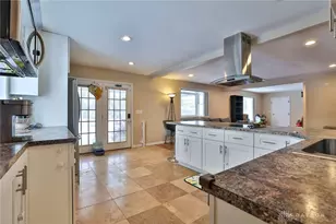 3287 Icicle Ct, Cincinnati, OH 45251 - Photo 13