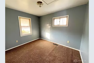 1708 S Gettysburg Avenue, Dayton, OH 45417 - Photo 11