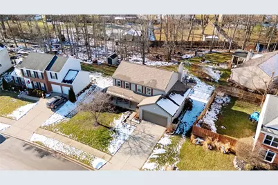 724 Regent Road, Cincinnati, OH 45245 - Photo 5