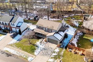 724 Regent Rd, Cincinnati, OH 45245 - Photo 5