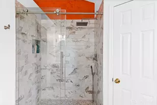 724 Regent Rd, Cincinnati, OH 45245 - Photo 33