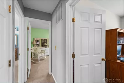 724 Regent Road, Cincinnati, OH 45245 - Photo 37