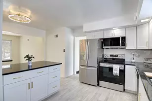 250 Hornwood Dr, Dayton, OH 45405 - Photo 3