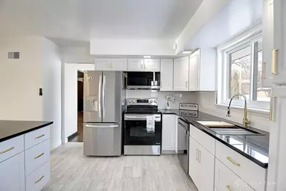 250 Hornwood Drive, Dayton, OH 45405 - Photo 5