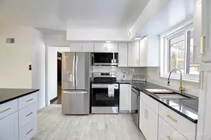 250 Hornwood Dr, Dayton, OH 45405 - Photo 5