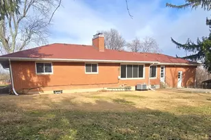 250 Hornwood Dr, Dayton, OH 45405 - Photo 39