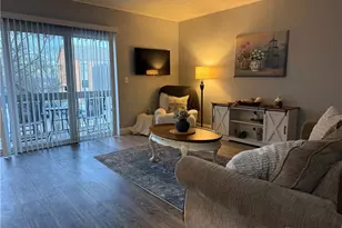 1122 Eagle Feather Cir, West Carrollton, OH 45449 - Photo 3