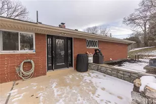 7725 Rockwell Dr, Dayton, OH 45414 - Photo 9