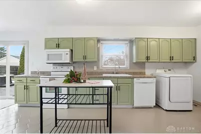 2855 Whitehorse Avenue, Kettering, OH 45420 - Photo 7