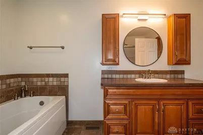 1622 Woodley Road, Dayton, OH 45403 - Photo 9