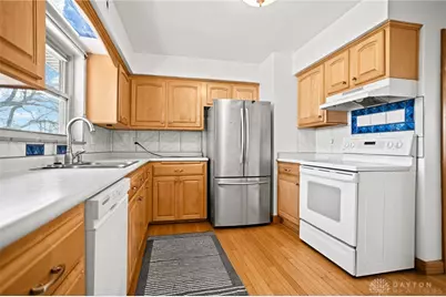 309 Winterset Drive, Englewood, OH 45322 - Photo 11