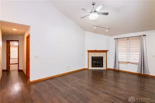 5630 Moss Creek Blvd, Clayton, OH 45315 - Photo 5