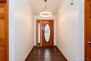 5630 Moss Creek Blvd, Clayton, OH 45315 - Photo 3