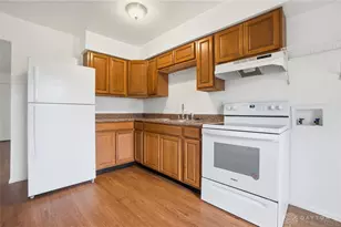 5601 Fisher Dr, Dayton, OH 45424 - Photo 13