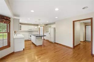 4254 Sarahs Way, Sugarcreek Twp, OH 45440 - Photo 11