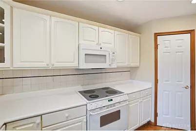 4254 Sarahs Way, Sugarcreek Twp, OH 45440 - Photo 17