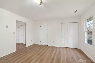 518 Regal Avenue, West Carrollton, OH 45449 - Photo 15