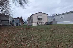 64 Airstream Dr, West Carrollton, OH 45449 - Photo 11