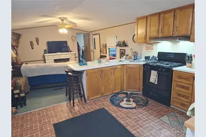 64 Airstream Drive, West Carrollton, OH 45449 - Photo 5