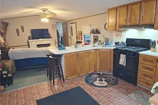 64 Airstream Dr, West Carrollton, OH 45449 - Photo 5