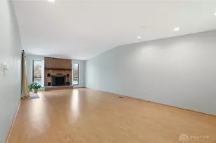 9515 Centerbrook Ct, Dayton, OH 45458 - Photo 5