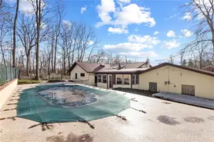 3684 Winston Churchill Dr, Beavercreek, OH 45432 - Photo 33