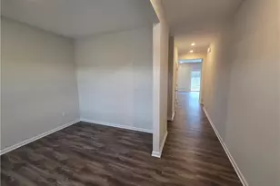 3181 Northerton Ct, Butler Twp, OH 45414 - Photo 3