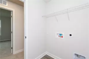 3535 Arrowwood St, Tipp City, OH 45371 - Photo 15