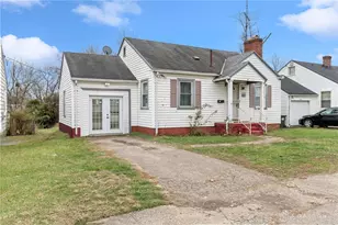 3648 W Siebenthaler Ave, Dayton, OH 45406 - Photo 3