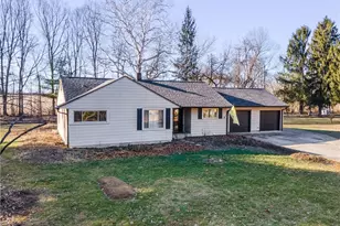 612 Barnhart Rd, Troy, OH 45373 - Photo 1