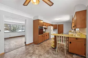 1140 Fudge Dr, Beavercreek, OH 45434 - Photo 11