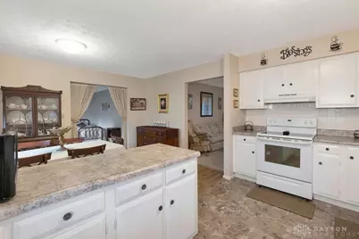 215 N Smith Street, New Carlisle, OH 45344 - Photo 11