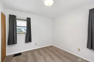 630 Alexander Dr, Dayton, OH 45403 - Photo 17