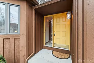 45 Colony Park Dr, Troy, OH 45373 - Photo 3