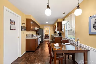 808 Fairgrove Way, Trotwood, OH 45426 - Photo 19