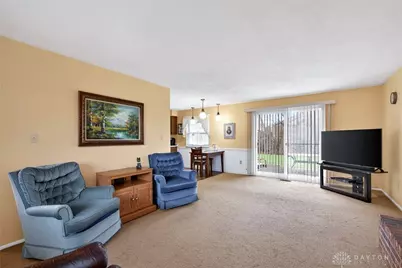 808 Fairgrove Way, Trotwood, OH 45426 - Photo 27