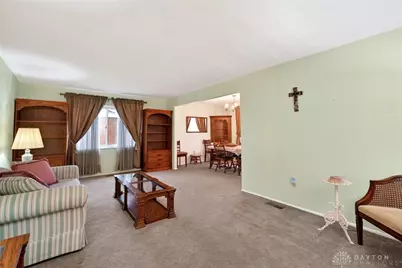 808 Fairgrove Way, Trotwood, OH 45426 - Photo 7