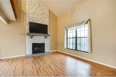 2389 Fieldstone Circle, Fairborn, OH 45324 - Photo 9