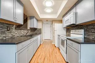 2389 Fieldstone Cir, Fairborn, OH 45324 - Photo 17