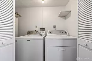 1218 Robbins Run Ct, Dayton, OH 45458 - Photo 21