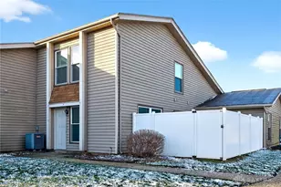 1218 Robbins Run Ct, Dayton, OH 45458 - Photo 3