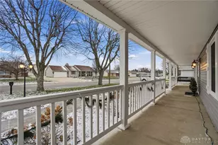 135 Concord Farm Rd, Englewood, OH 45322 - Photo 5