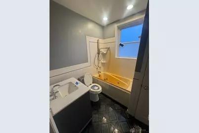 7990 Chambersburg Road, Dayton, OH 45424 - Photo 13