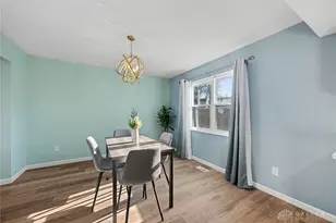 141 Saundra Ct, Dayton, OH 45430 - Photo 7