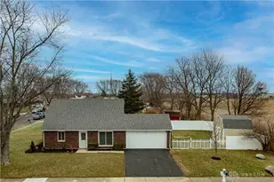 401 Kings Chapel Dr, Troy, OH 45373 - Photo 35